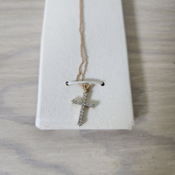 Cross Necklace Sterling Silver Genuine Cubic Zirconia - Picture 3 of 9